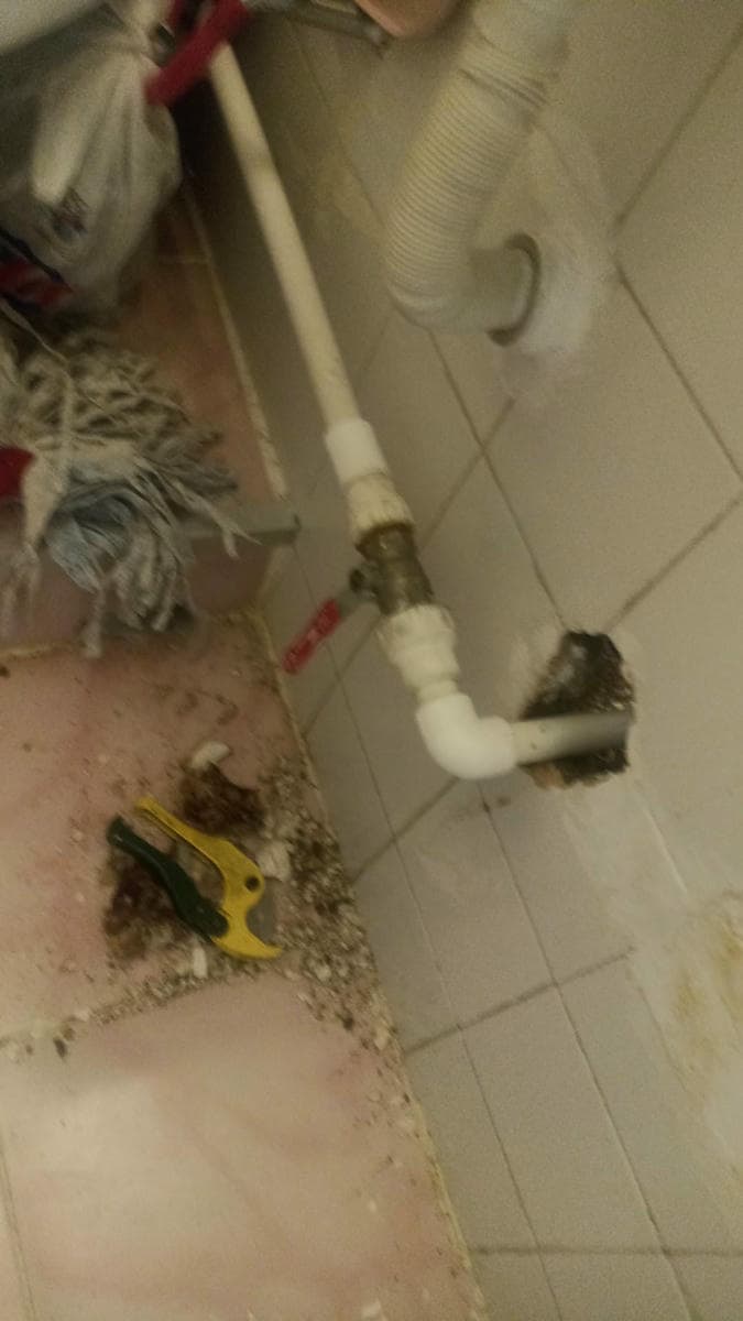 Lavabo tesisat borusu kontrolü
