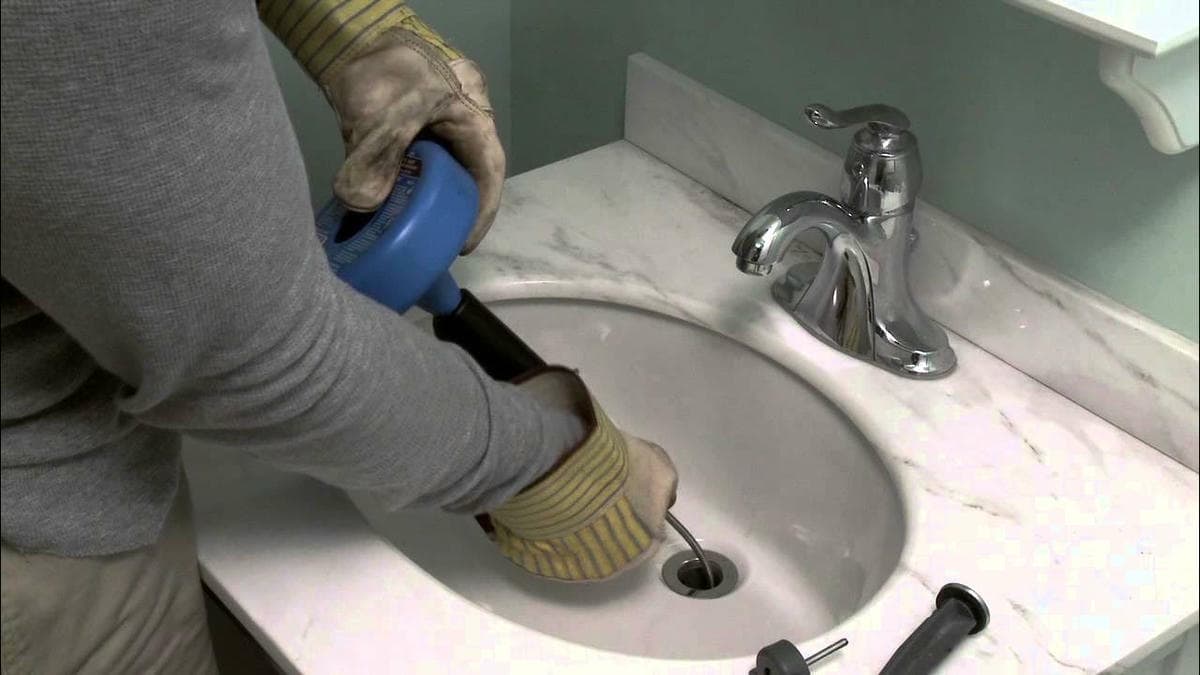 Tıkalı lavabo gideri açma servisi